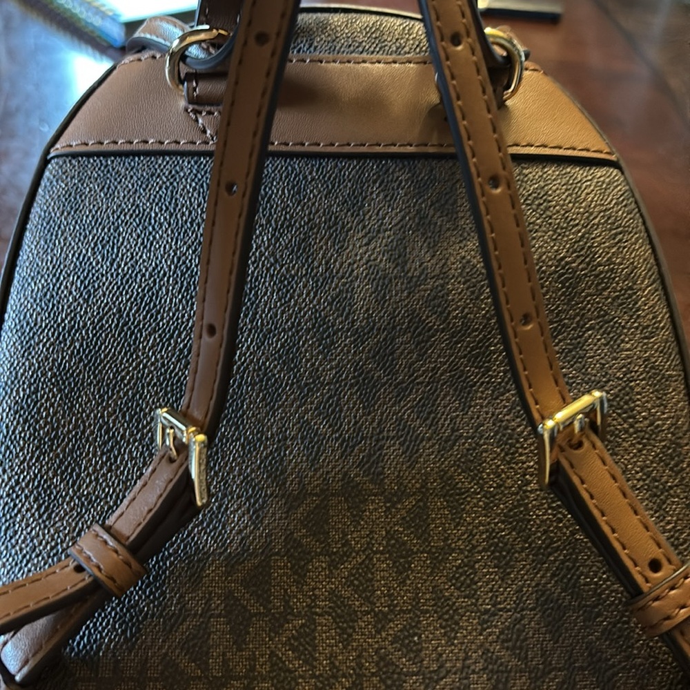 NWOT Michael Kors mini logo backpack - Picture 4 of 8